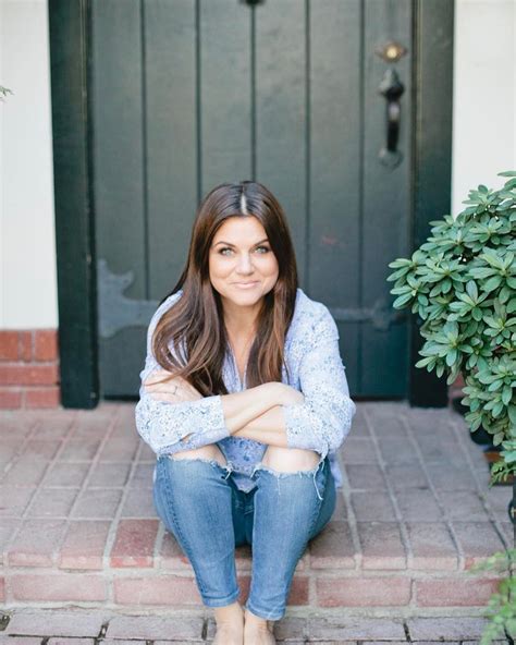 Tiffani thiessen instagram - Tiffani Thiessen has had an extremely successful career. She first started out as popular cheerleader Kelly Kapowski on the hit series, Saved By The Bell, and its spin-off, Saved By The Bell: The College Years. She then starred as Valerie Malone on Beverly Hills 90210. Thiessen just enjoyed time in an ice bath, and shared a photo on her …